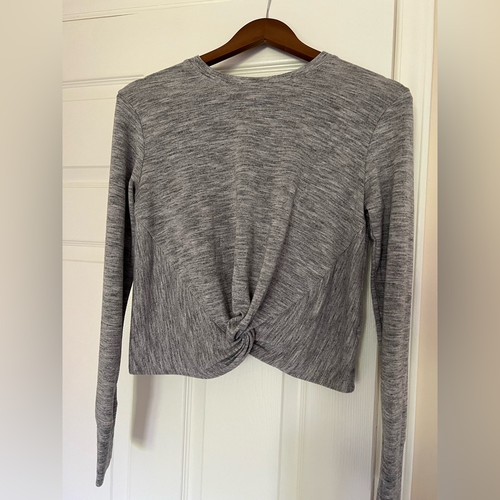 Athleta Heather Gray Twist-Front Long Sleeve Top